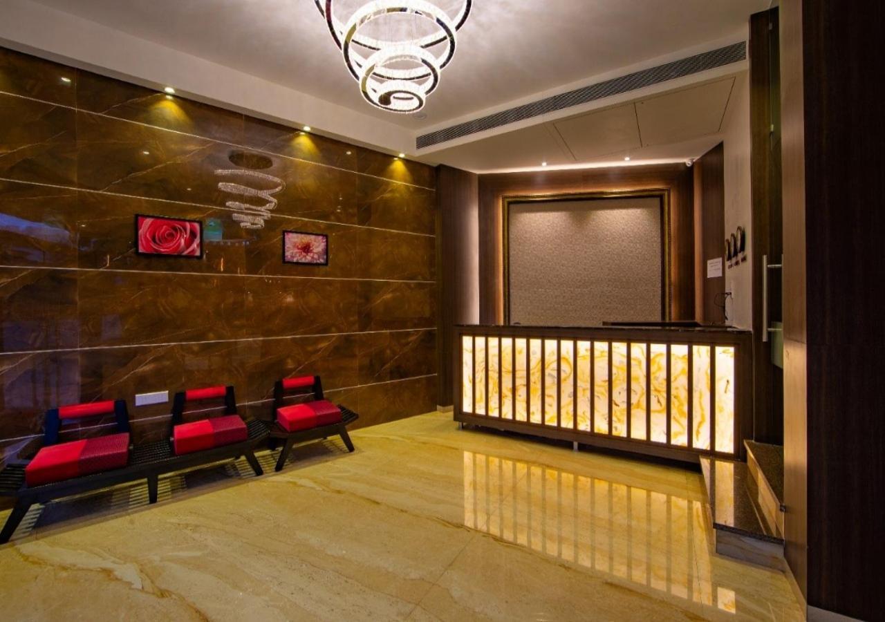 Hotel Laxvas Thane Eksteriør billede