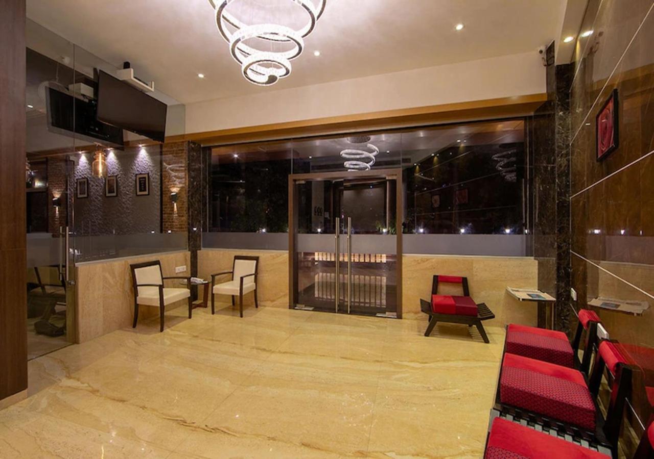 Hotel Laxvas Thane Eksteriør billede